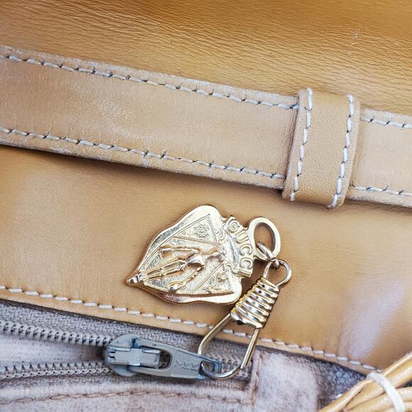 Gucci Vintage Micro GG Monogram Tan Coated Canvas Crossbody Bag - Picture 10 of 16